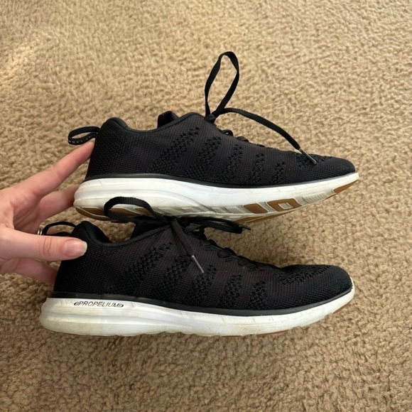 APL Techloom pro black lace up sneakers 8 - Picture 3 of 9